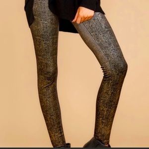 SPANX Velvet leggings